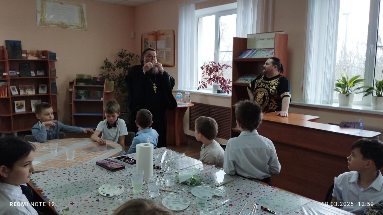 КРАСКИ СЛОВА.